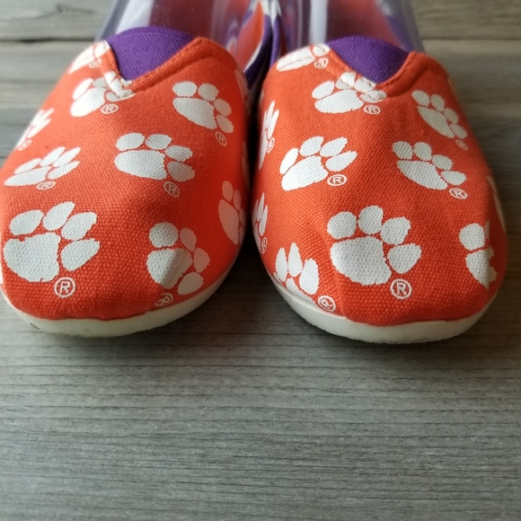 FOCO NCAA Clemson Tigers Logo Print Canvas Slip On Loafer Sneaker - Picture 3 of 6